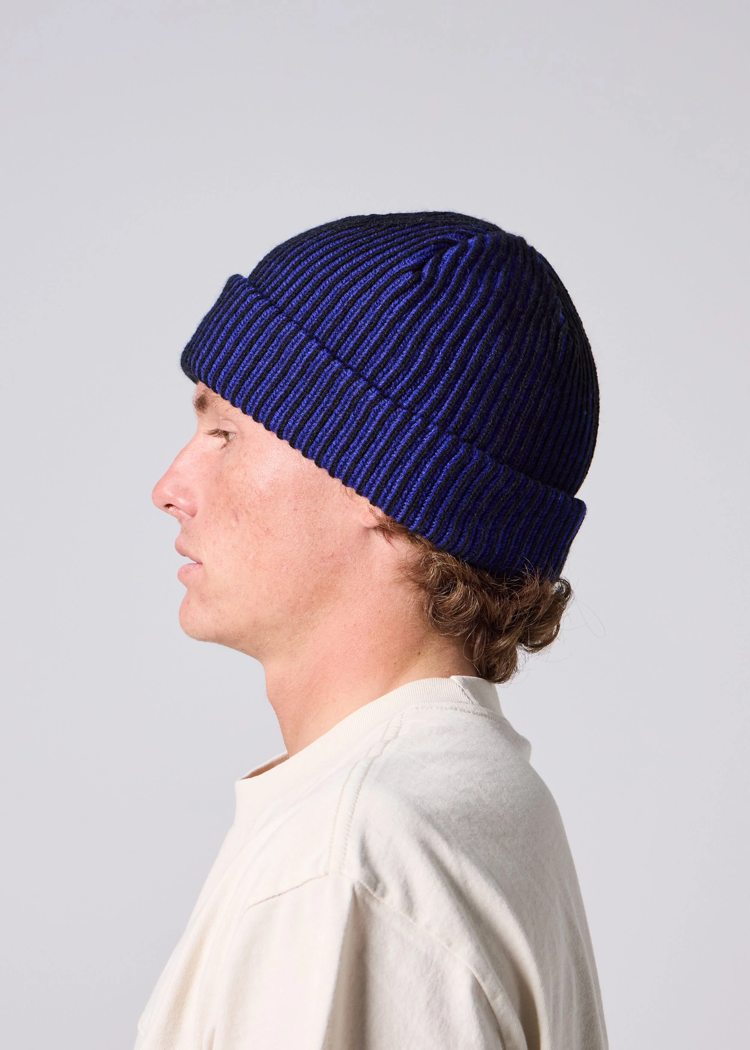 CLASS BEANIE : BLACK BLUE - Image 5