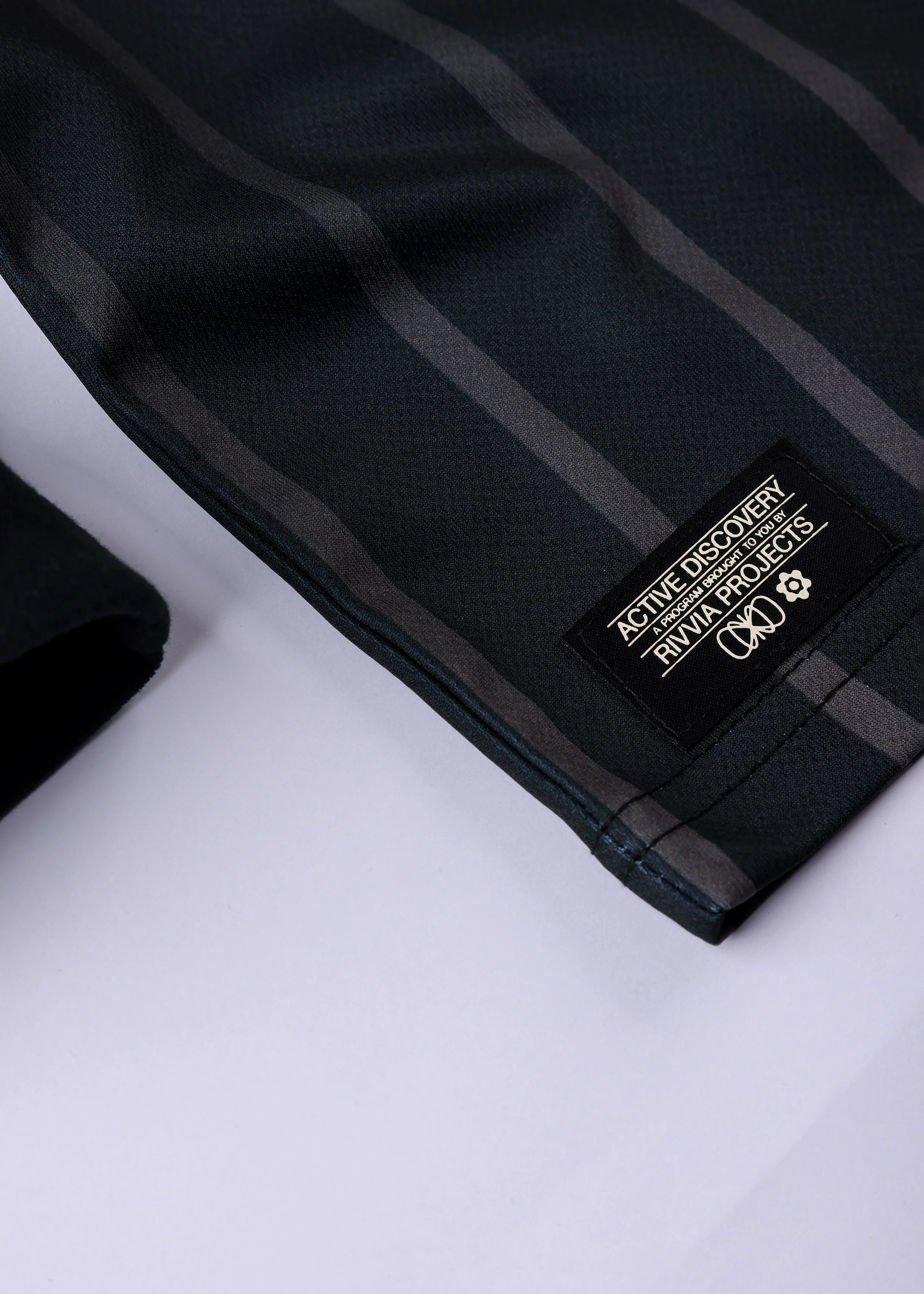 TEAM VV LS POLO : BLACK BONE - Image 5